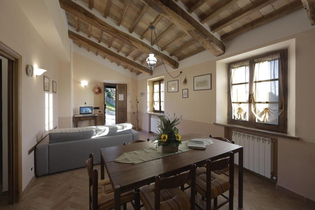 Agriturismo Bagnaia San Quirico d'Orcia Ruang foto